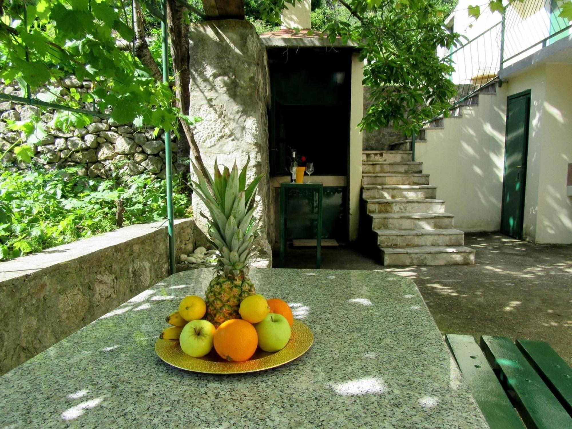 Villa Maja Tučepi Exterior foto